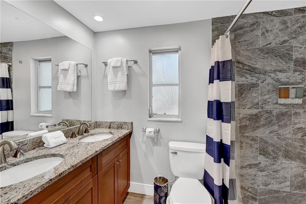 513 Monterey AVE-5