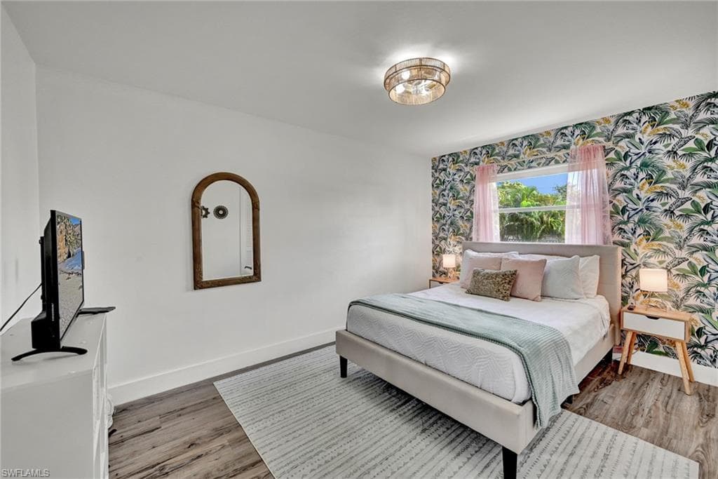 513 Monterey AVE-14