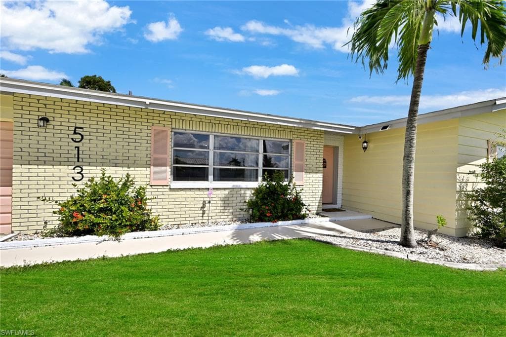 513 Monterey AVE-29