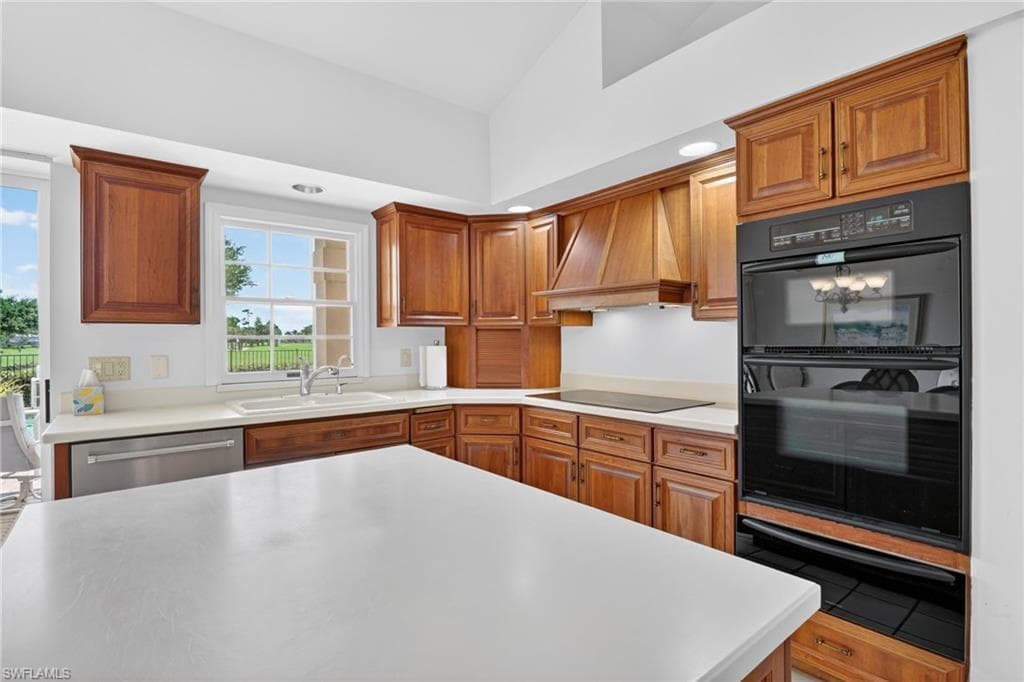 16031 Forest Oaks DR-14