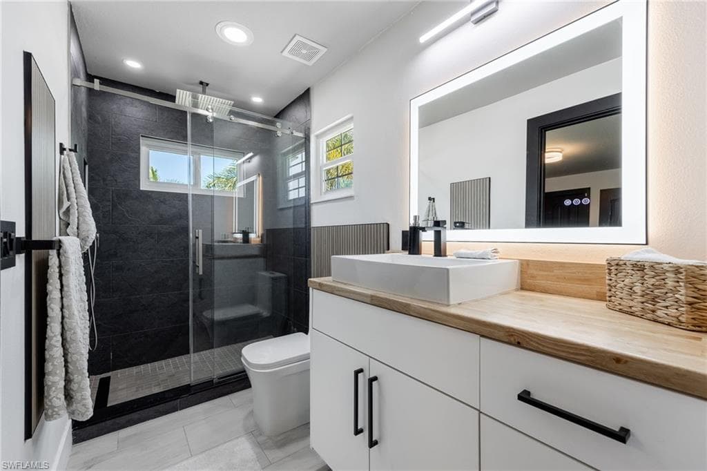 2513 Blackburn CIR-23