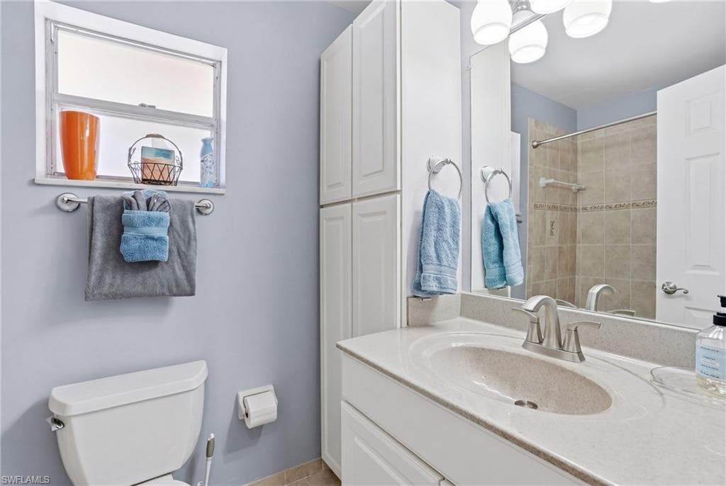 4289 Island CIR 1-28