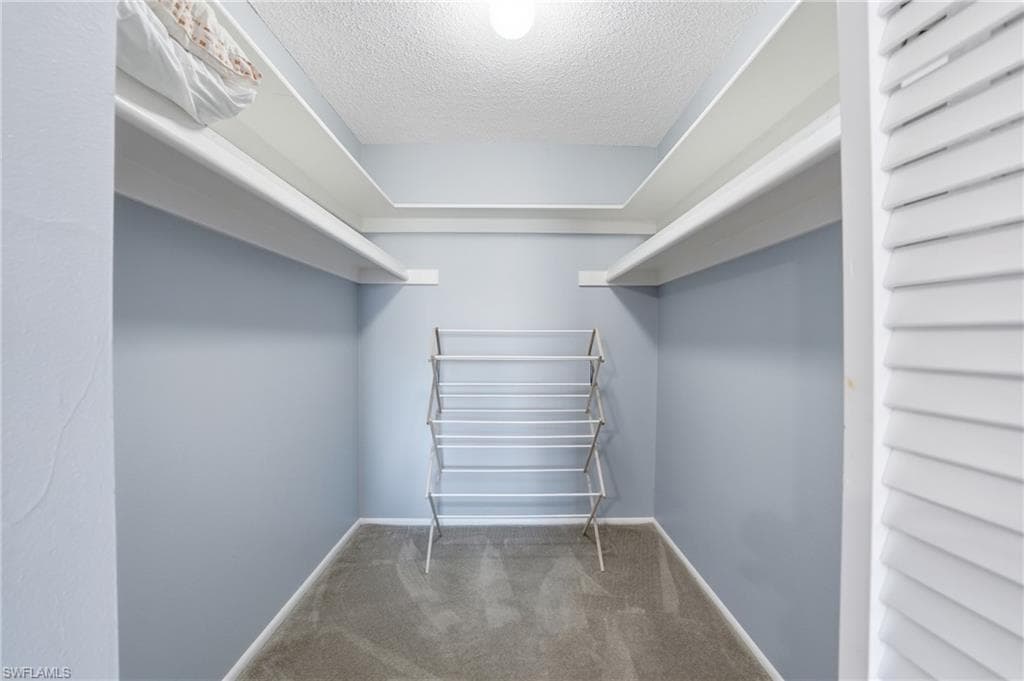 4289 Island CIR 1-29