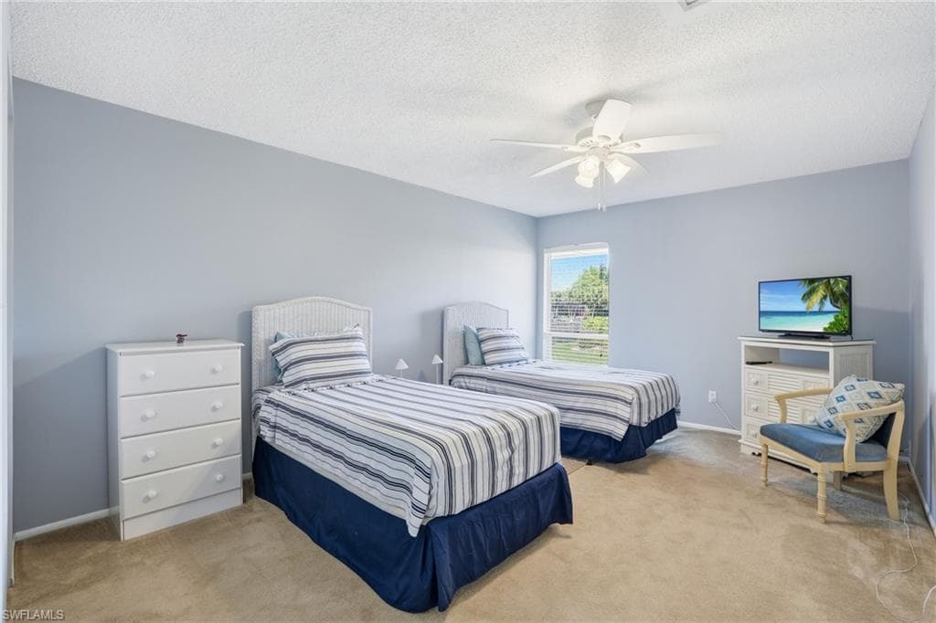 4289 Island CIR 1-25