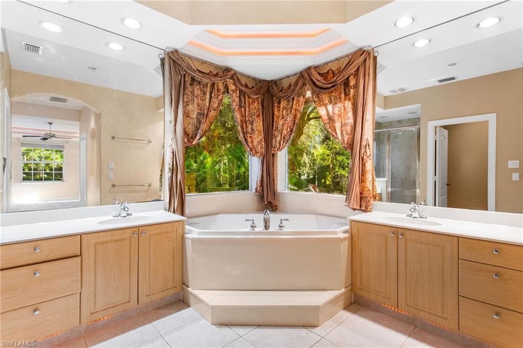 11203 Butler DR-33