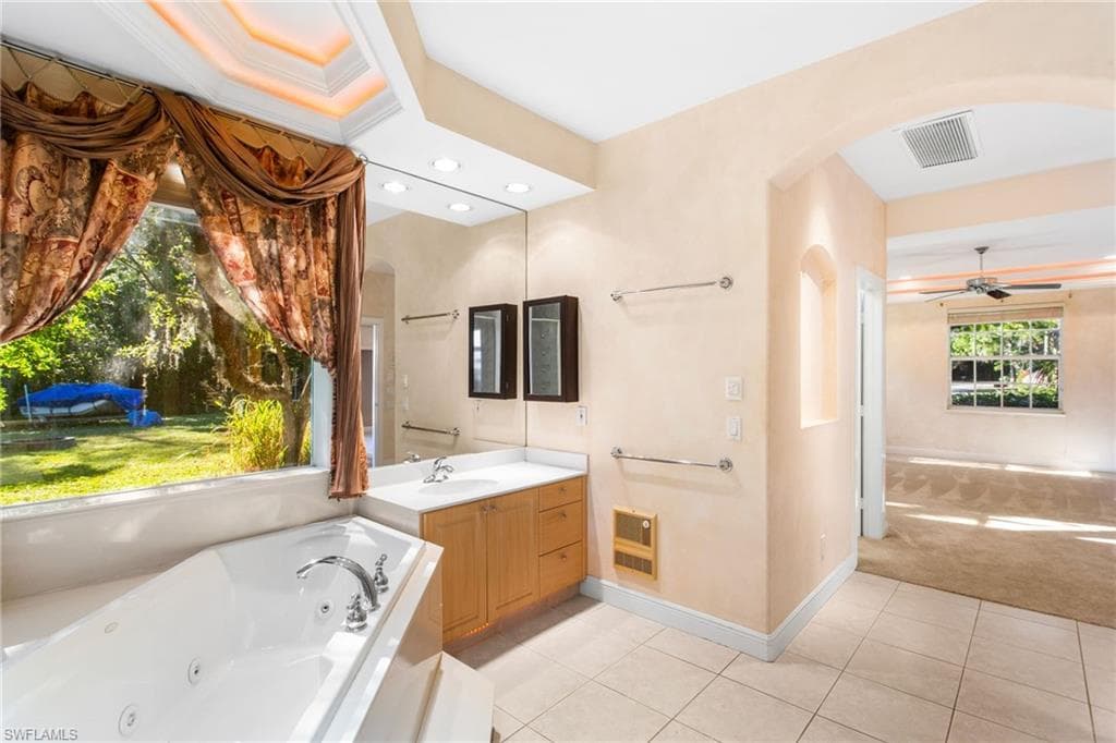 11203 Butler DR-35