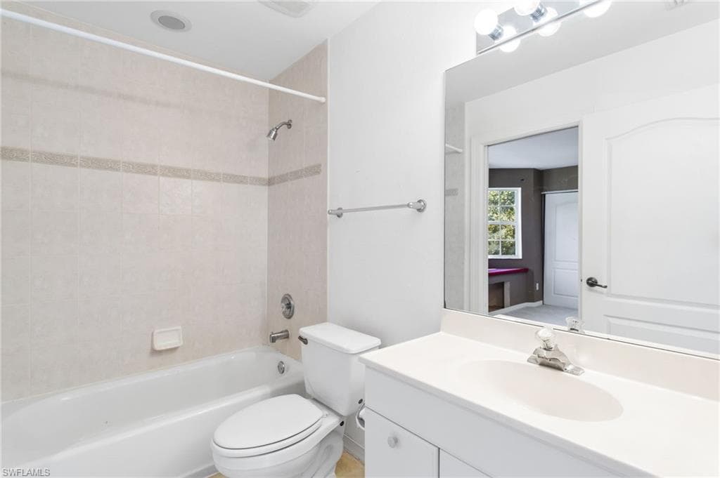 11203 Butler DR-39