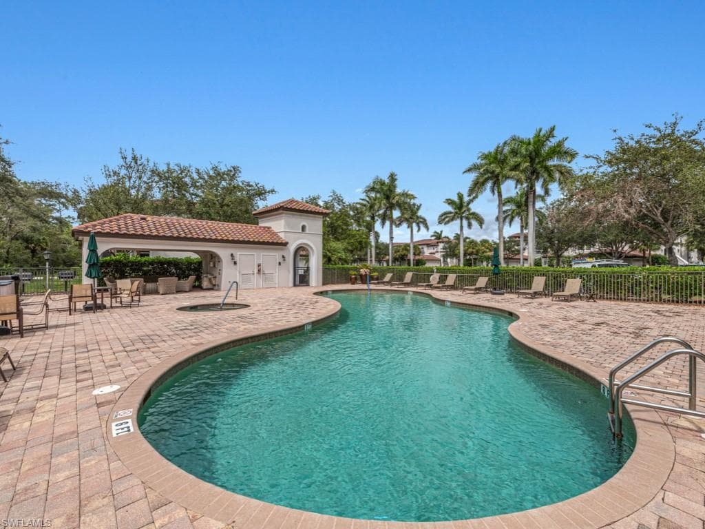 28511 Calabria CT 202-27