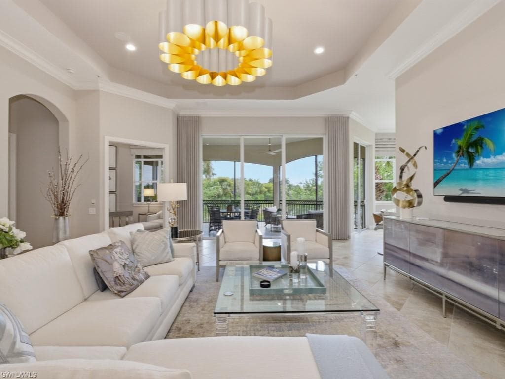 28511 Calabria CT 202-7