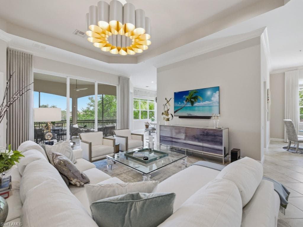 28511 Calabria CT 202-5