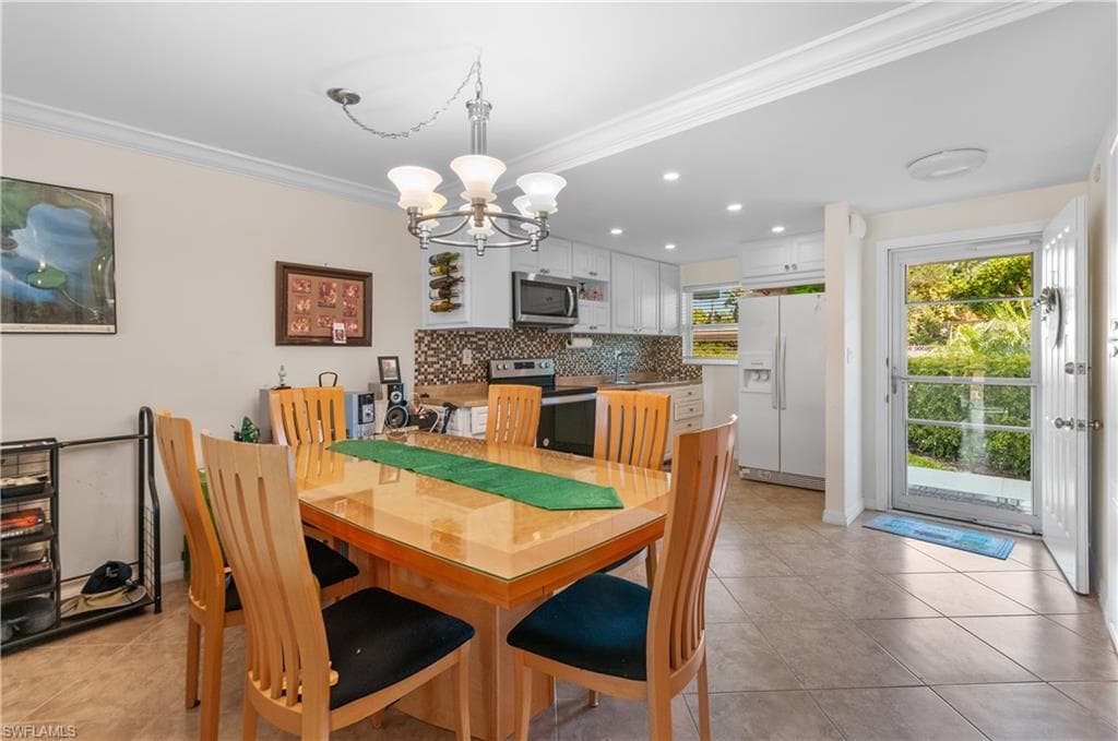 49 High Point CIR S 102-7