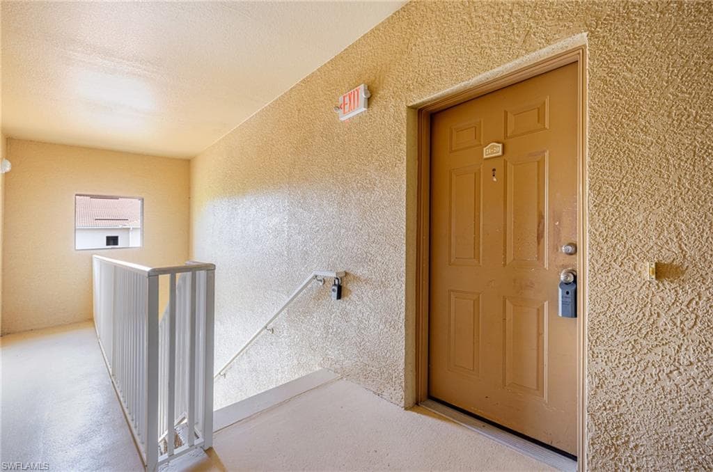 9025 Colby DR 2120-29