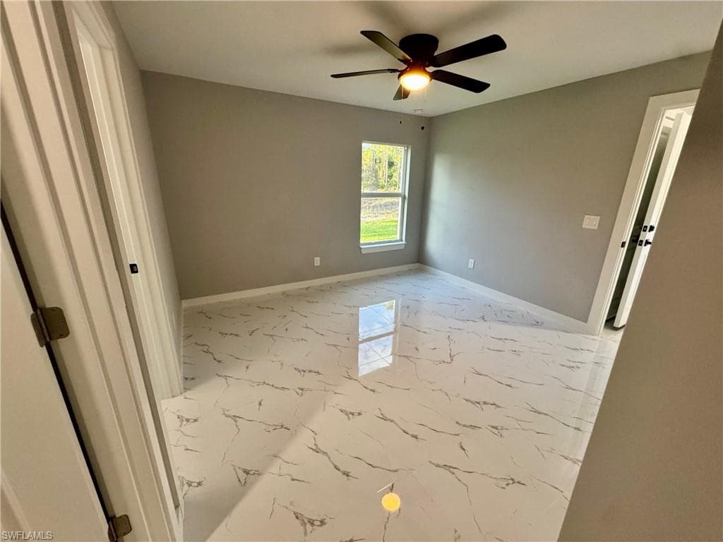 2305 Grant AVE-23