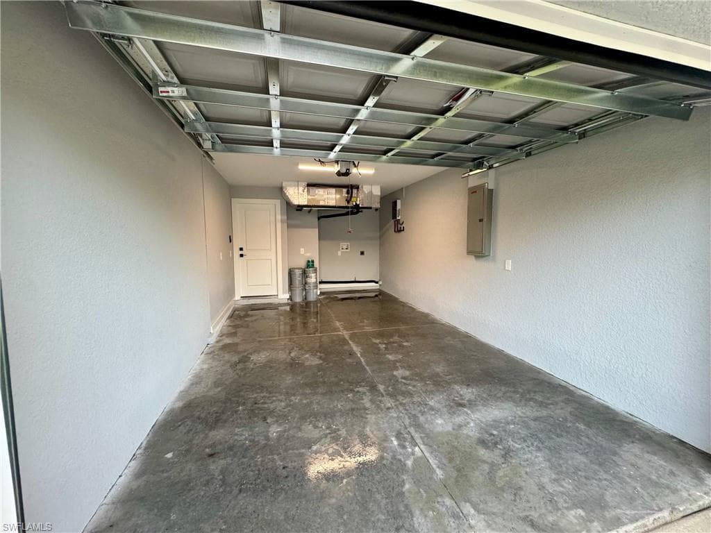 2305 Grant AVE-3