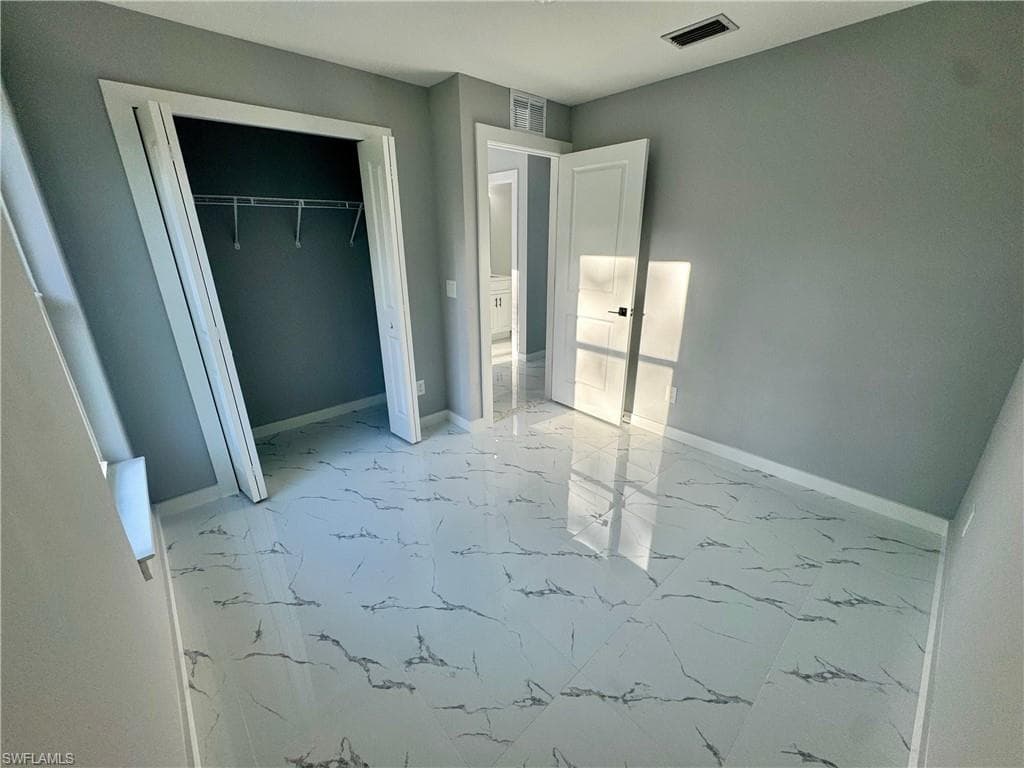 2305 Grant AVE-20