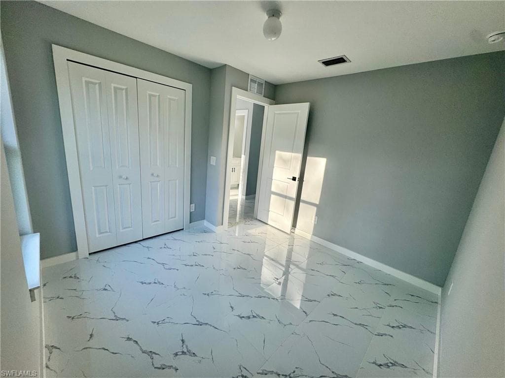 2305 Grant AVE-19