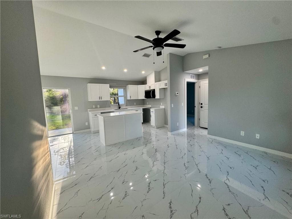 2305 Grant AVE-8
