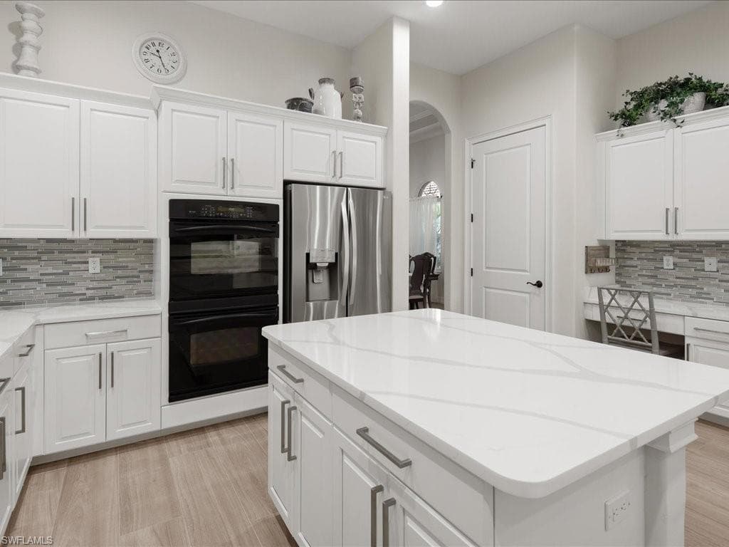 16109 Waterleaf LN-16