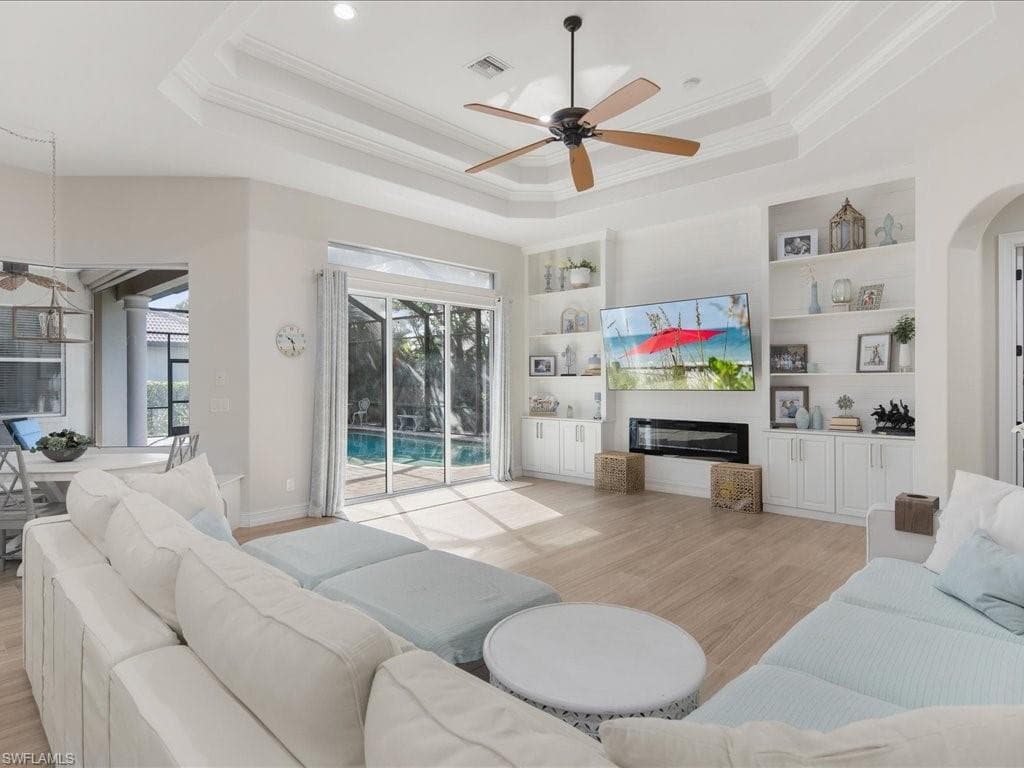 16109 Waterleaf LN-8
