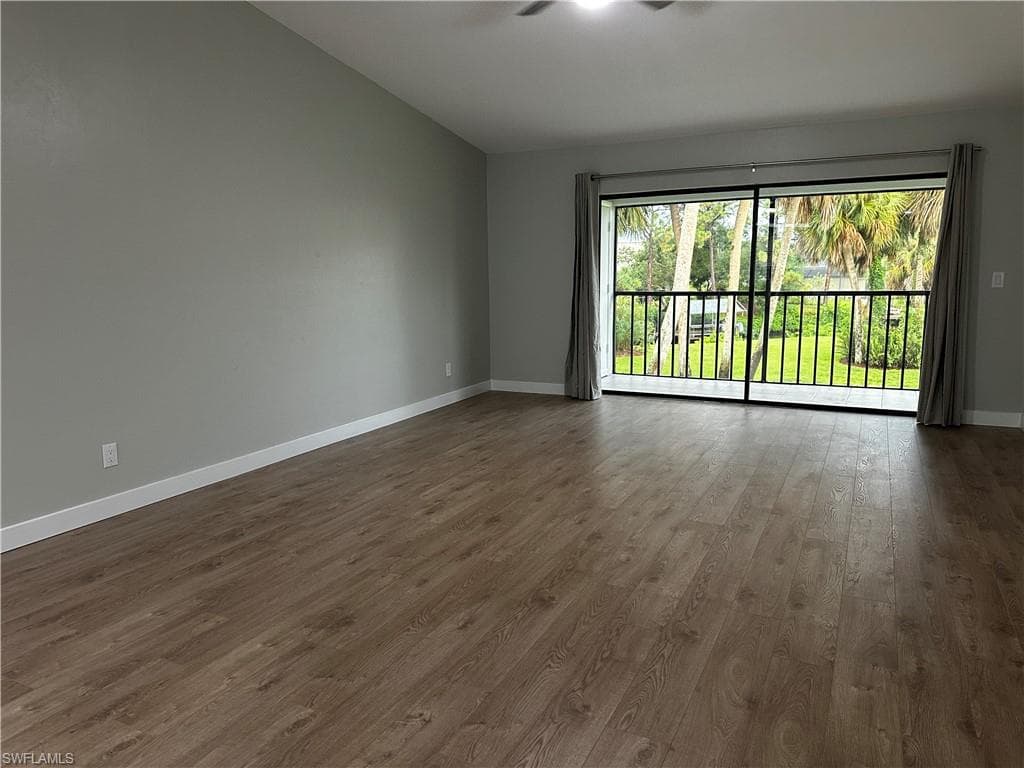 15320 Moonraker CT 209-11