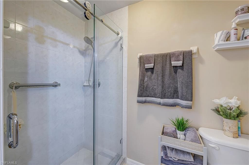 4015 Palm Tree BLVD 104-29