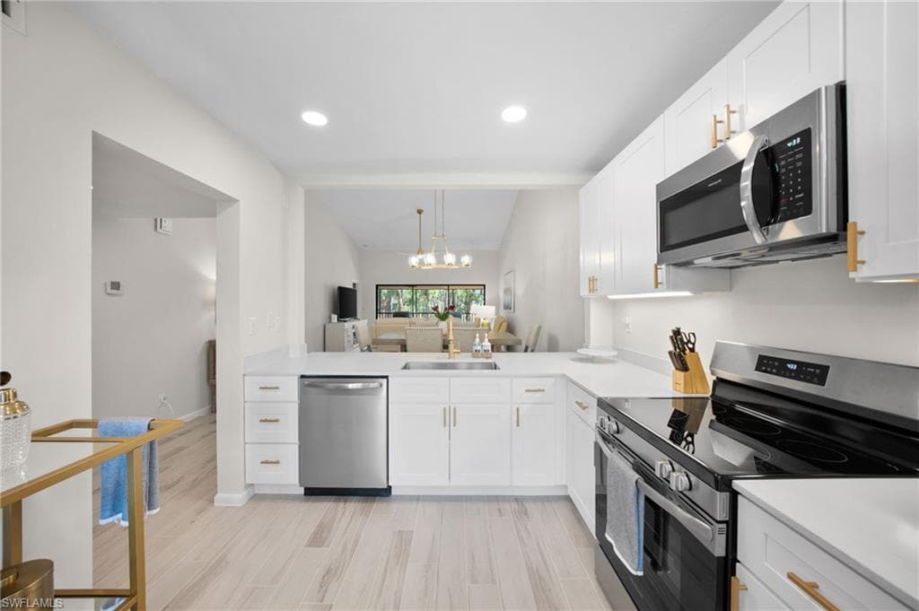 1808 Kings Lake BLVD 203-11