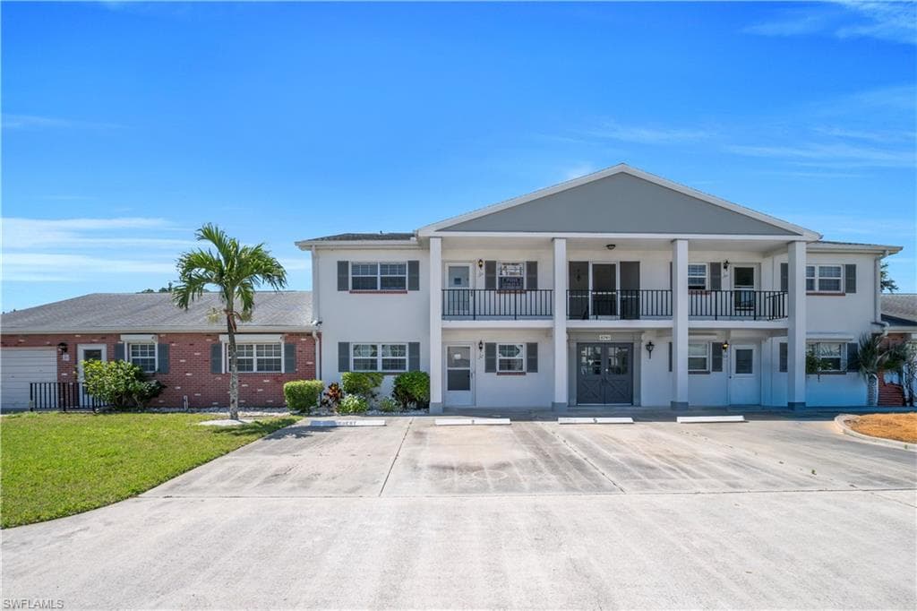 8741 Lueck LN 5-2