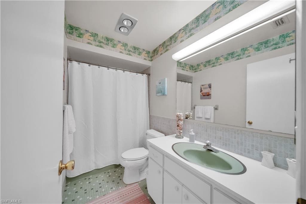 8741 Lueck LN 5-20