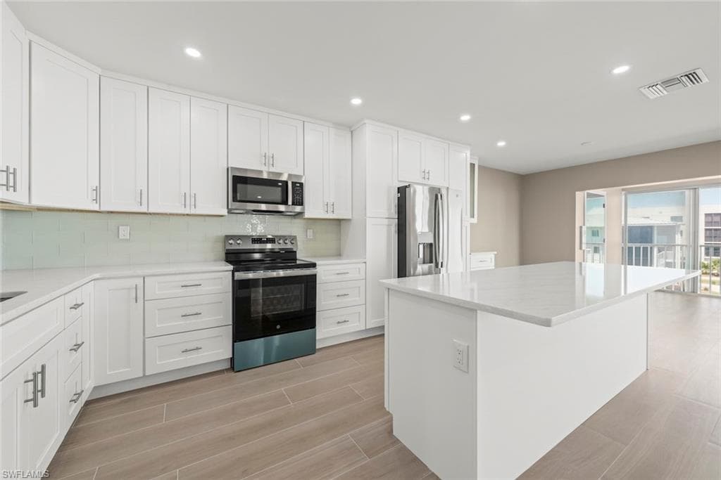 1341 Middle Gulf DR 14C-15