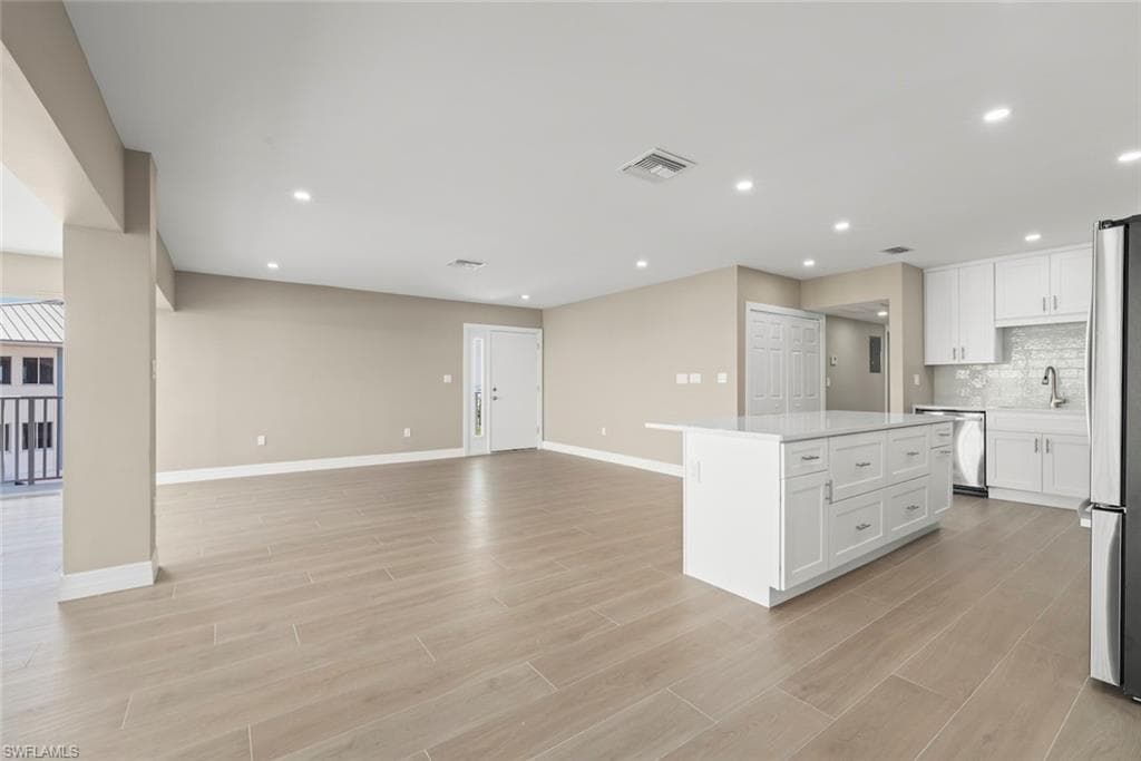 1341 Middle Gulf DR 14C-25