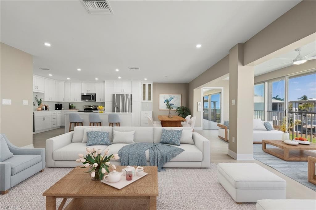 1341 Middle Gulf DR 14C-5