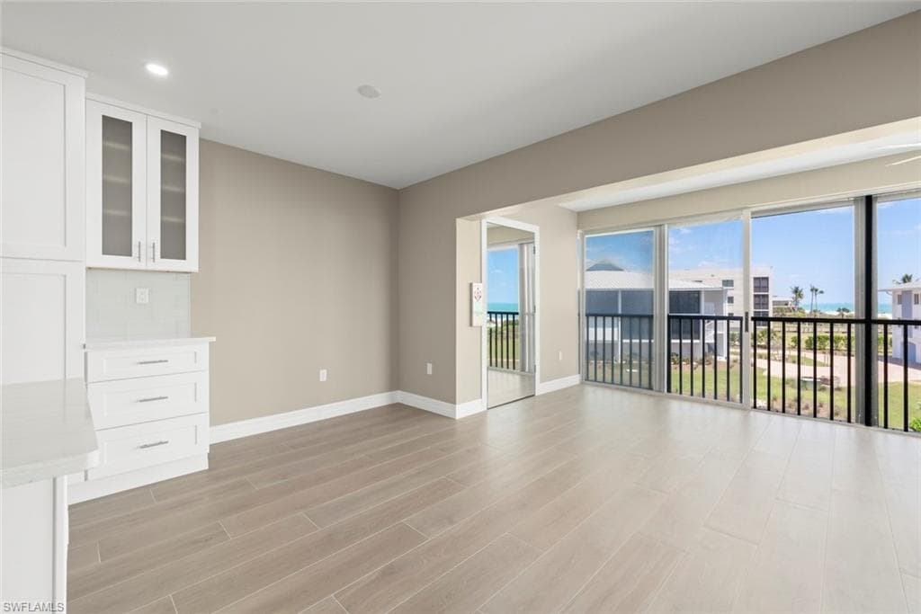 1341 Middle Gulf DR 14C-19