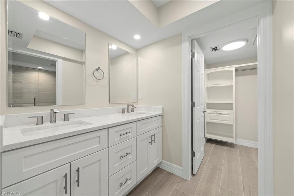 1341 Middle Gulf DR 14C-29