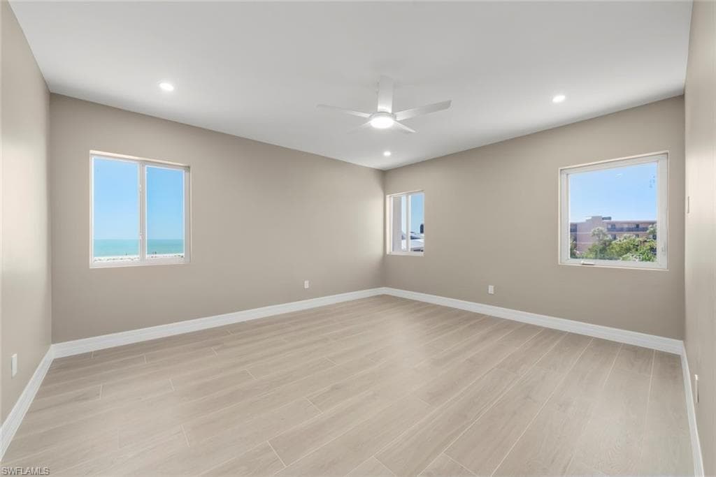 1341 Middle Gulf DR 14C-28