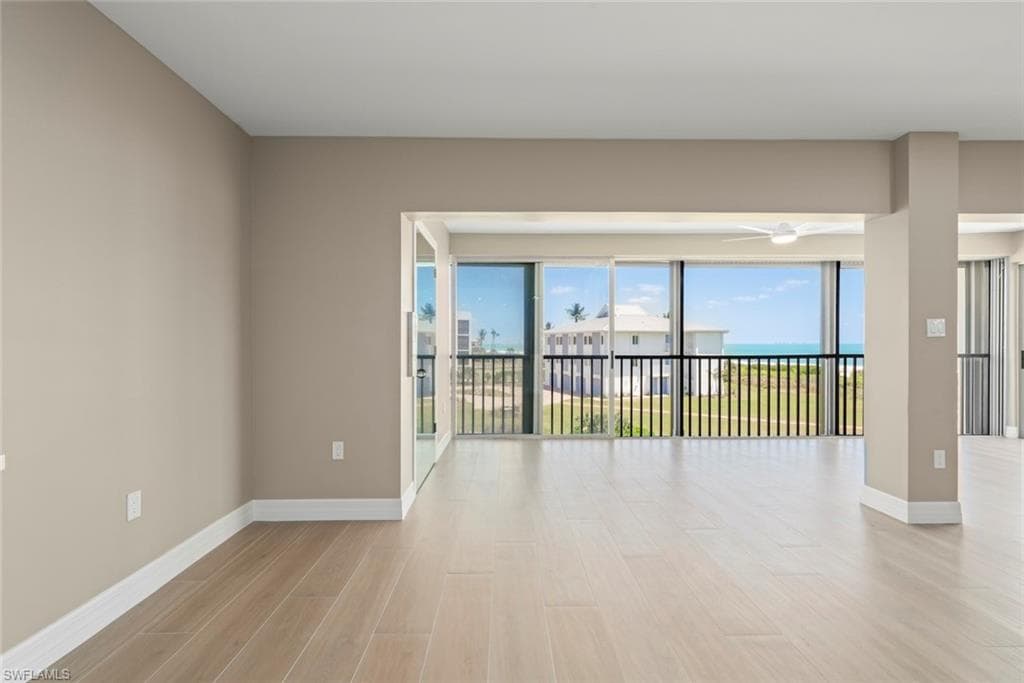 1341 Middle Gulf DR 14C-20