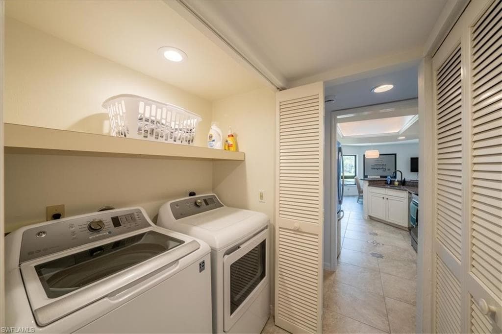 792 Eagle Creek DR 101-16