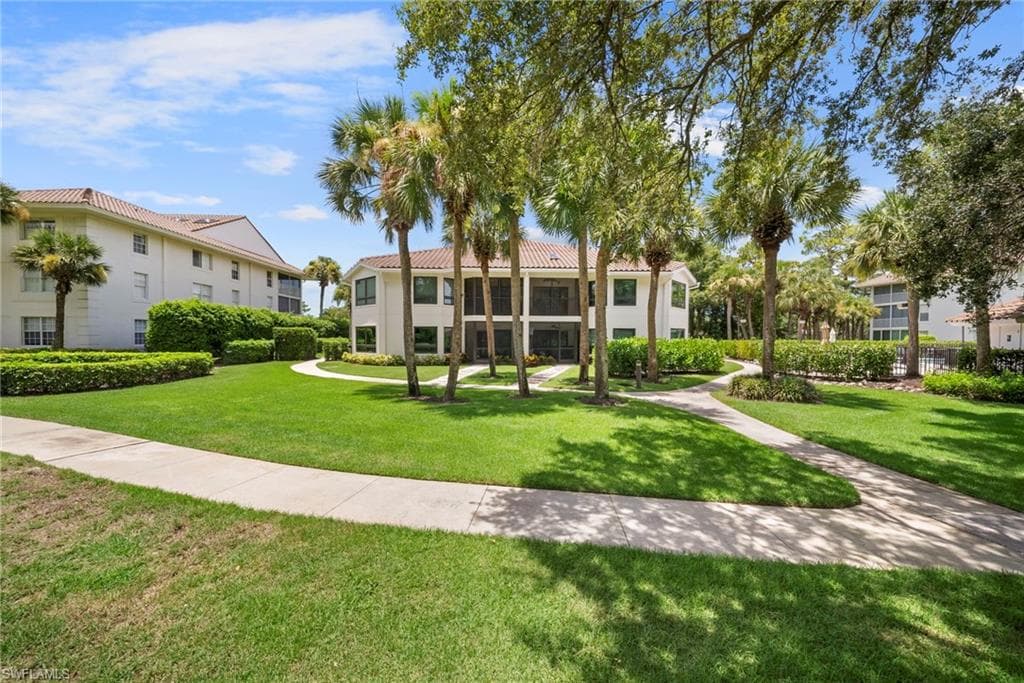 792 Eagle Creek DR 101-26