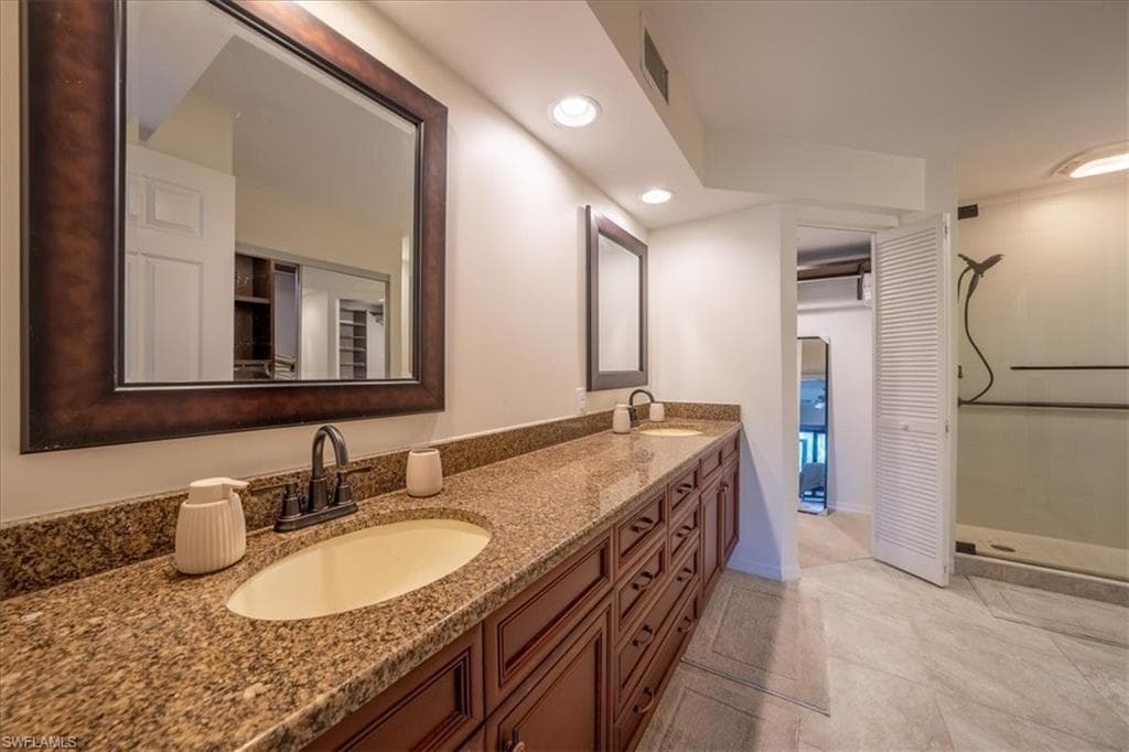 792 Eagle Creek DR 101-20