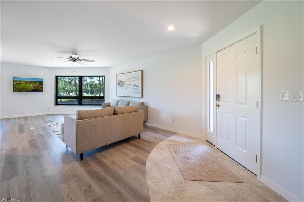 792 Eagle Creek DR 101-4