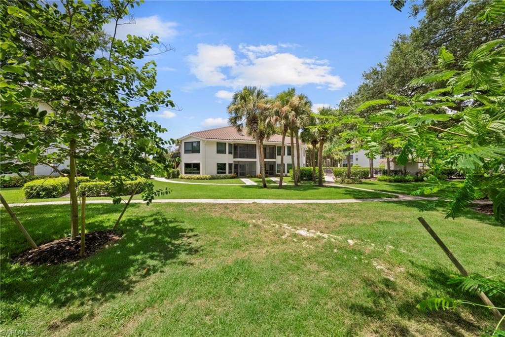 792 Eagle Creek DR 101-25