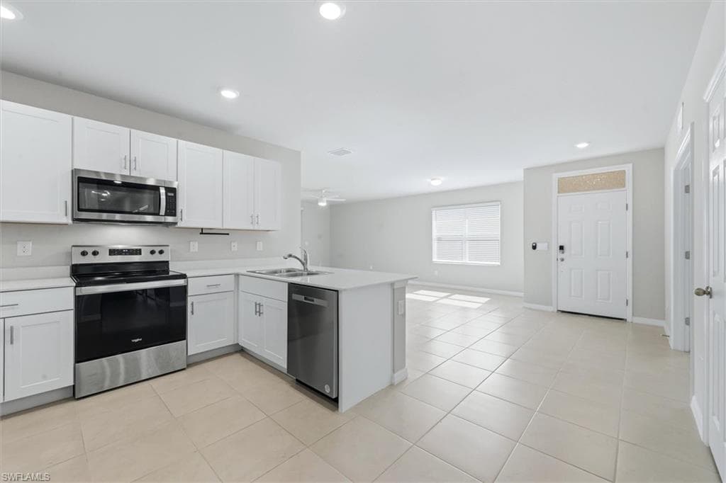 20579 Plumwood LOOP-13