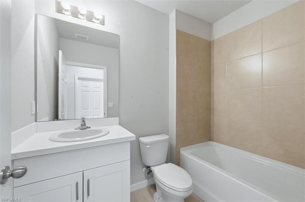 20579 Plumwood LOOP-26