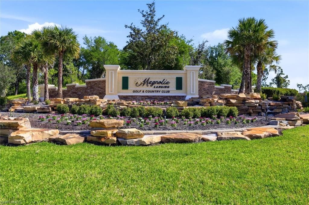 20579 Plumwood LOOP-32