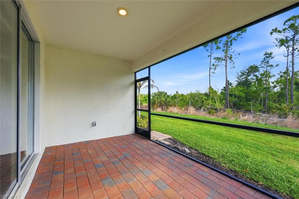 20579 Plumwood LOOP-29