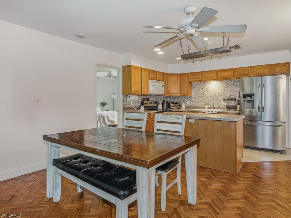 2022 Frederick ST-10