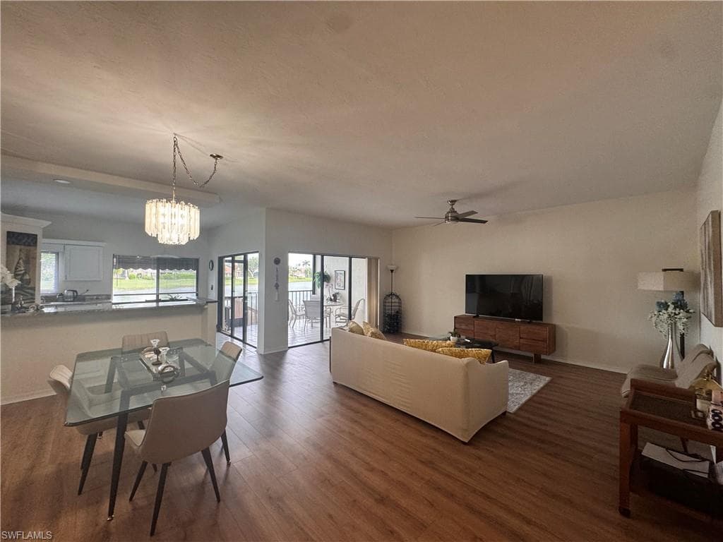 16551 Heron Coach WAY 302-7