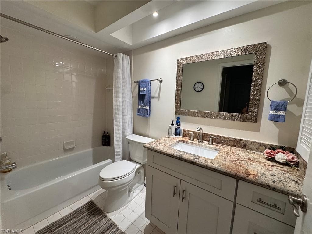 16551 Heron Coach WAY 302-28