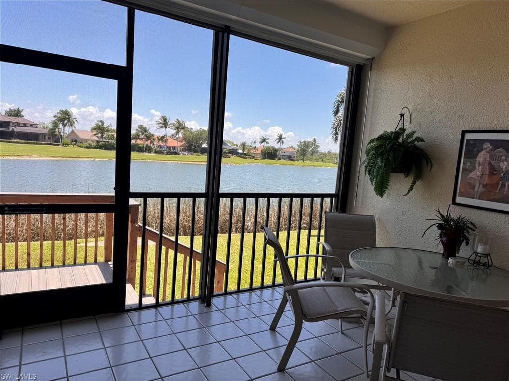 16551 Heron Coach WAY 302-40