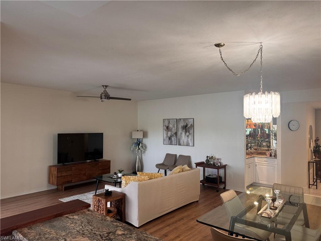 16551 Heron Coach WAY 302-8