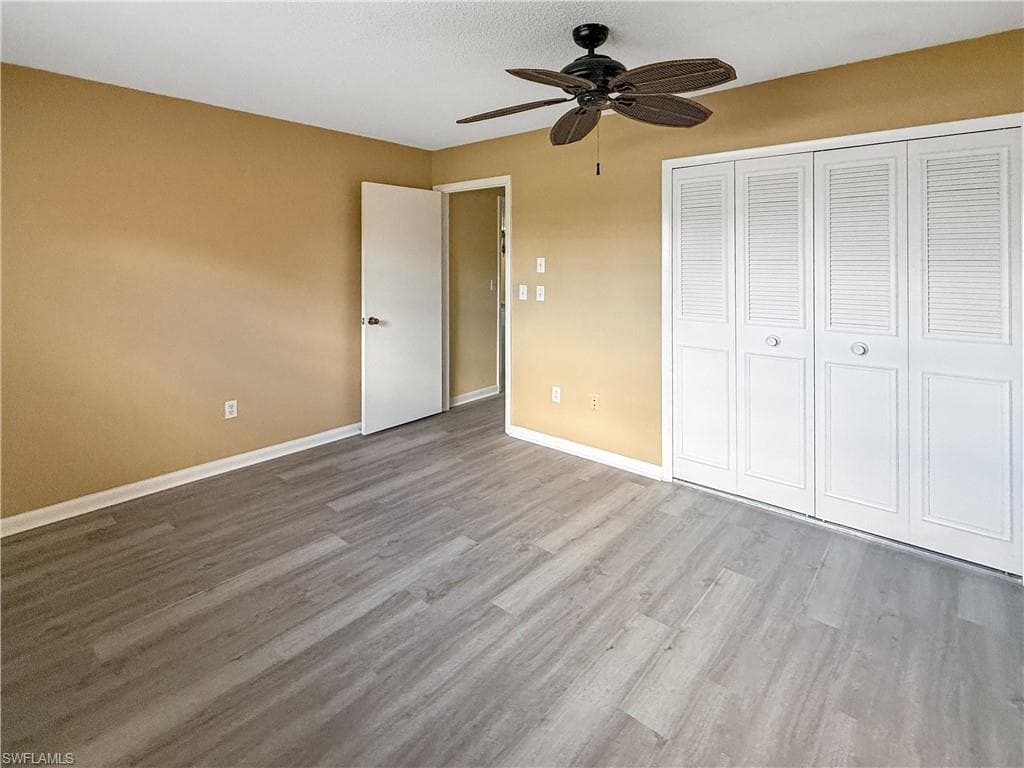 1398 Myerlee Country Club BLVD-19